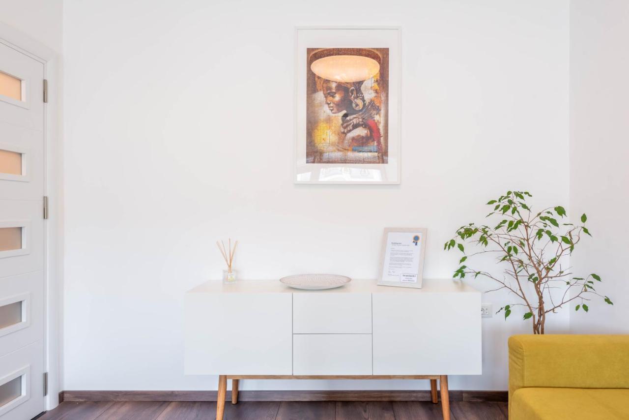 Cosy Apartment In Central Варна Екстер'єр фото